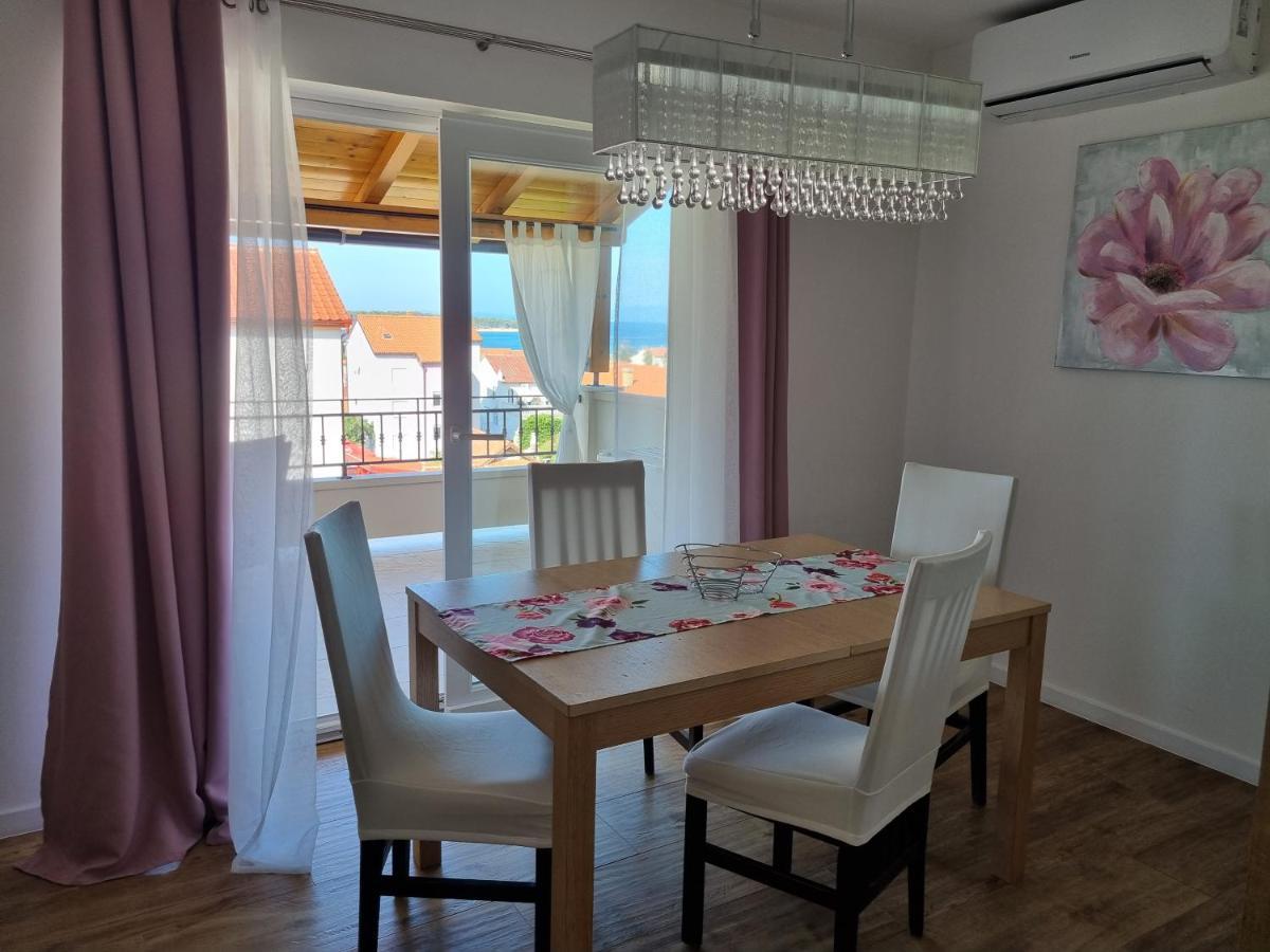 Apartments Manuel Banjol Luaran gambar