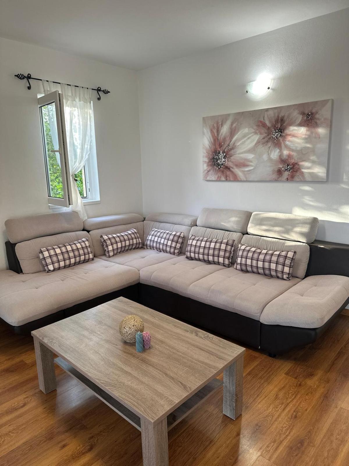 Apartments Manuel Banjol Luaran gambar